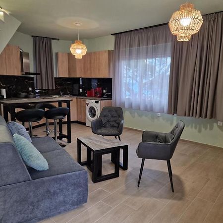 Apartament Solymar Prive Archangelos  Zewnętrze zdjęcie