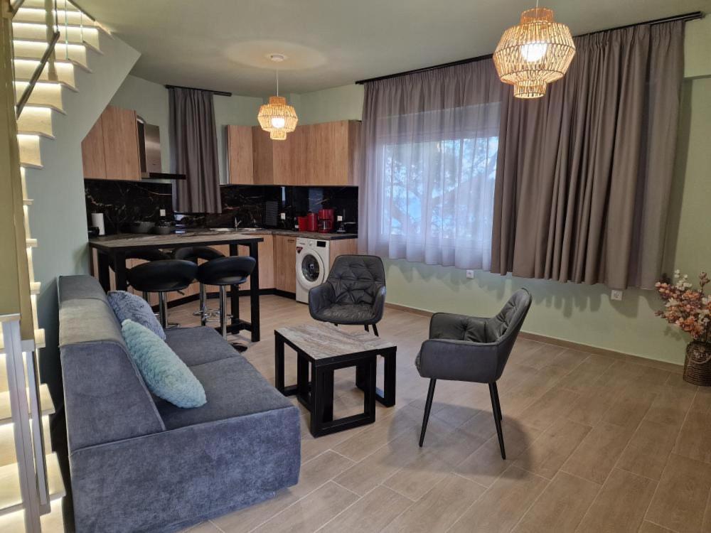 Apartament Solymar Prive Archangelos  Zewnętrze zdjęcie