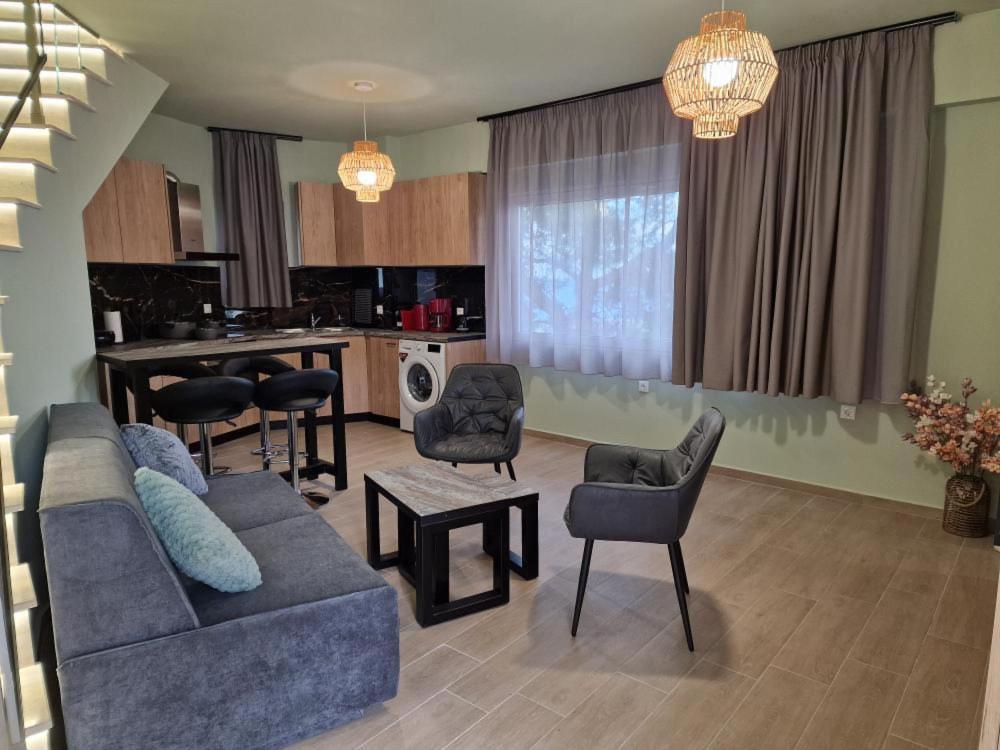 Apartament Solymar Prive Archangelos  Zewnętrze zdjęcie